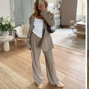 Djerf Avenue Favorite Pant Trouser